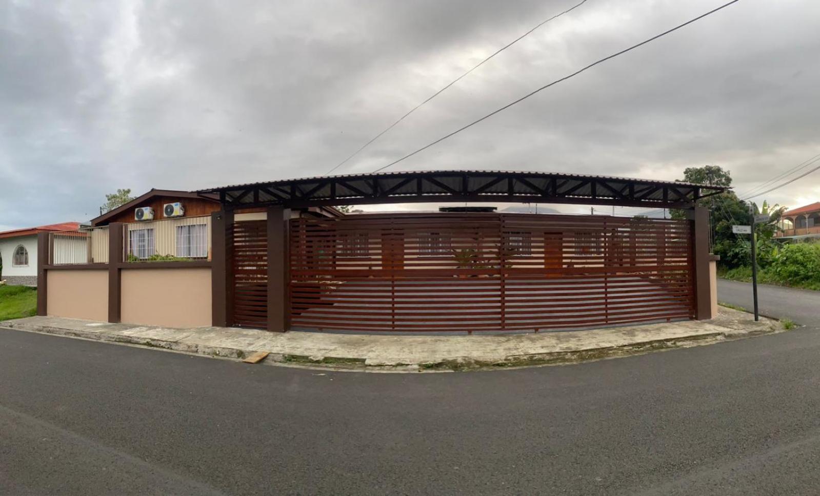 Apartamentos Maily Ла Фортуна Экстерьер фото