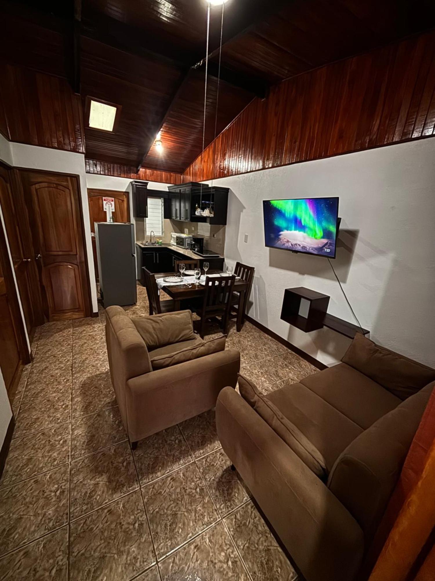Apartamentos Maily Ла Фортуна Экстерьер фото