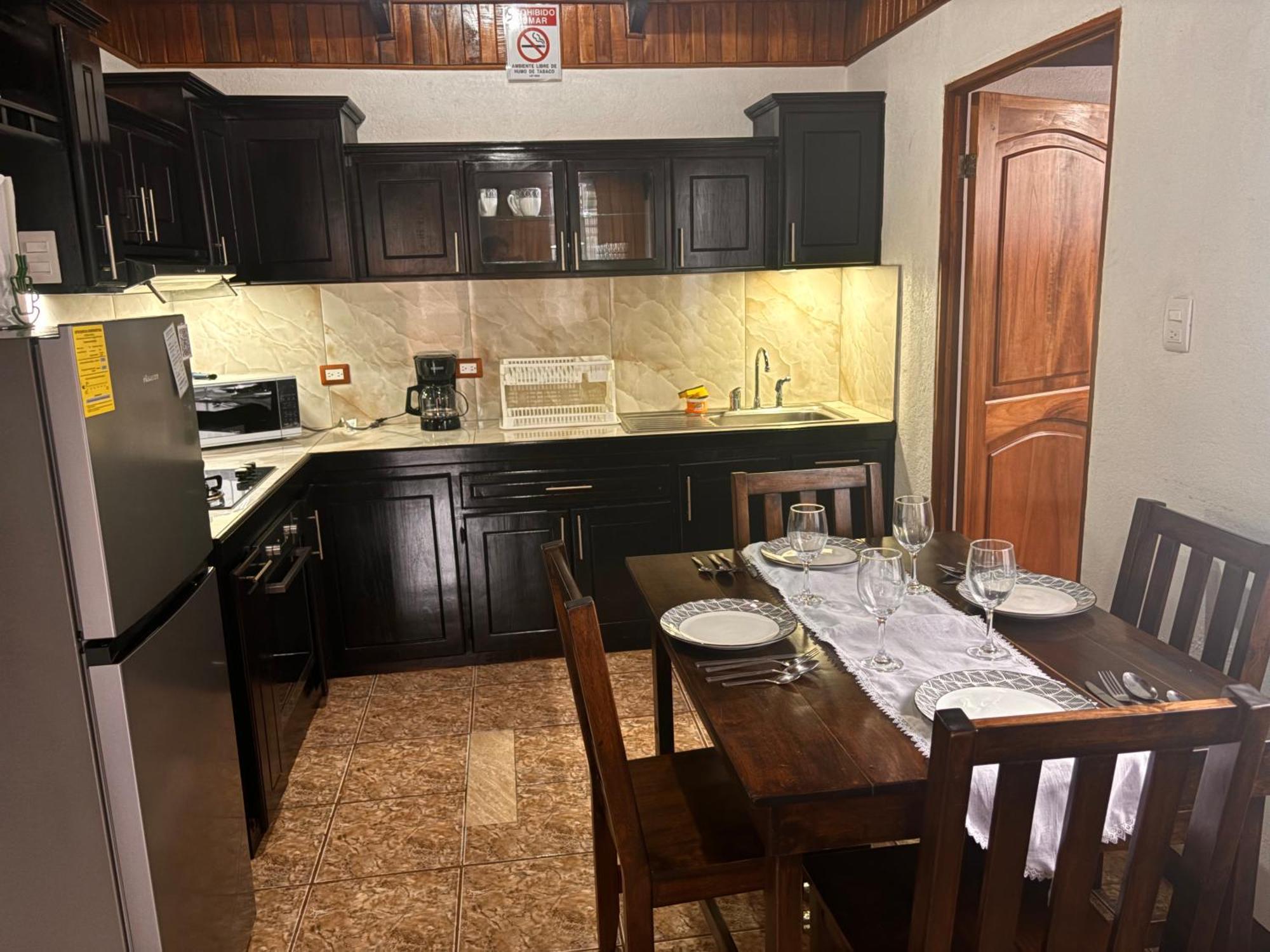 Apartamentos Maily Ла Фортуна Экстерьер фото